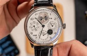 万国如何调日期时间