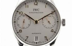 万国手表发条一直上不紧解决技巧详解